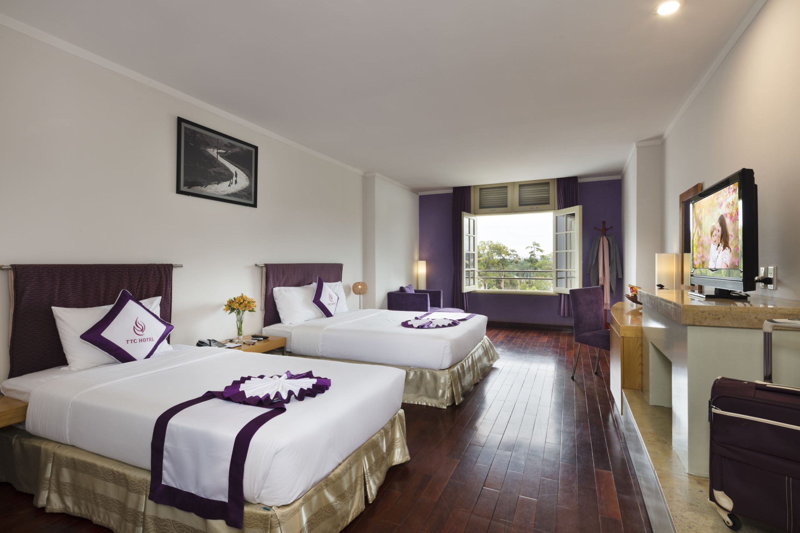 kham pha top khach san co dich vu dua don ga tau tai ben tre su lua chon hoan hao cho moi chuyen di 3