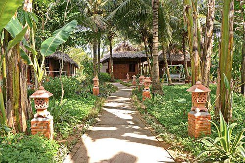 Trải nghiệm đậm chất miền Tây trong bài Review Coco Riverside Lodge